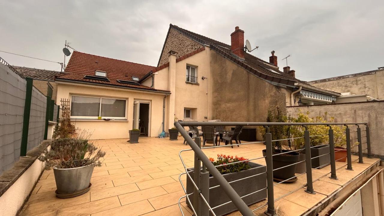 La Maison Des Copains Holiday home